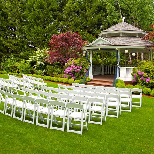 our wedding & event trailers are suitable for outdoor events and can be set up in various locations